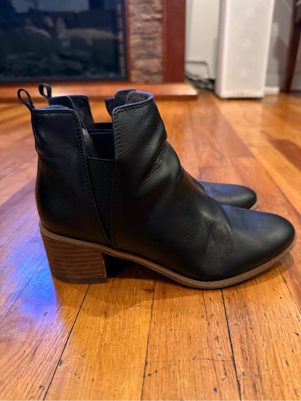 Dr. Scholl's Black Leather Low Heel Chelsea Booties